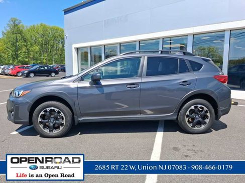 Used 2021 Subaru Crosstrek 2.0i Premium AWD/4WD image 3