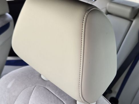 Certified 2025 Acura ADX A-Spec image 17