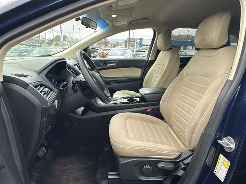 Used 2016 Ford Edge SE w/ Cargo Accessory Package image 9
