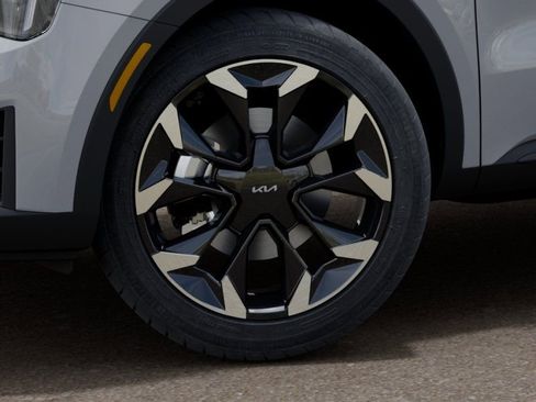 New 2026 Kia Sorento EX FWD image 9