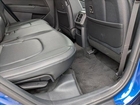 Used 2023 Kia Sportage EX AWD/4WD image 17