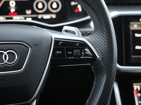 Used 2022 Audi RS 7 Sportback image 18