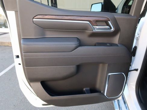 New 2026 GMC Sierra 1500 SLT w/ SLT Premium Plus Package image 22