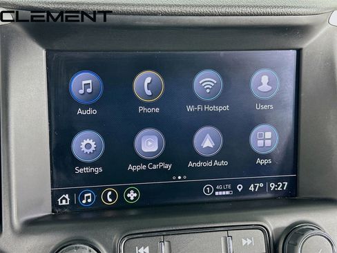 Used 2022 GMC Terrain SLT image 18