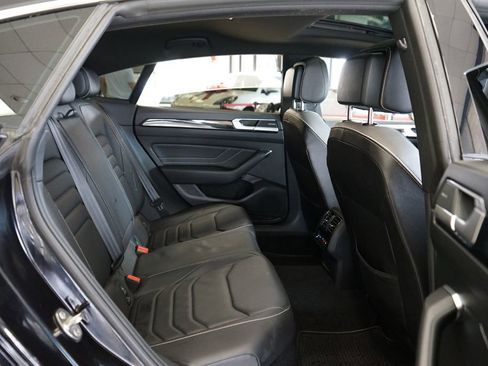 Used 2021 Volkswagen Arteon SEL Premium image 13