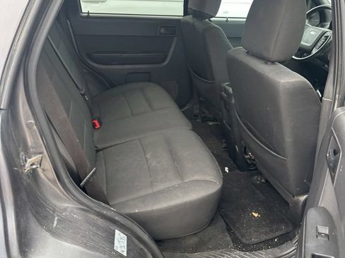 Used 2011 Ford Escape XLT w/ Class II Trailer Tow Pkg AWD/4WD image 20