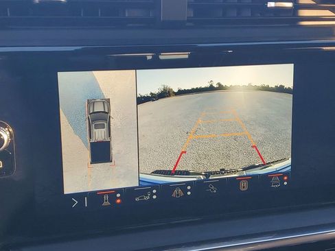 Used 2024 GMC Sierra 1500 Denali Ultimate image 31