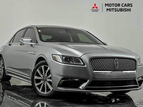 Used 2020 Lincoln Continental FWD image 1