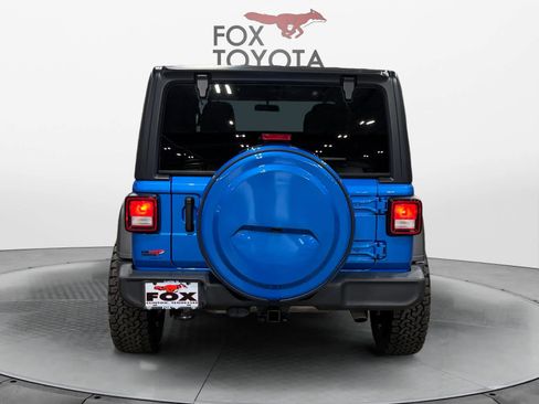 Used 2022 Jeep Wrangler Unlimited Sport AWD/4WD image 5