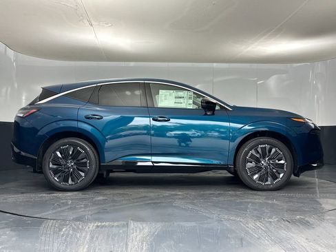 New 2026 Nissan Murano Platinum image 2