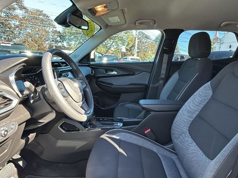 Certified 2023 Chevrolet TrailBlazer LT w/ Convenience Package image 23