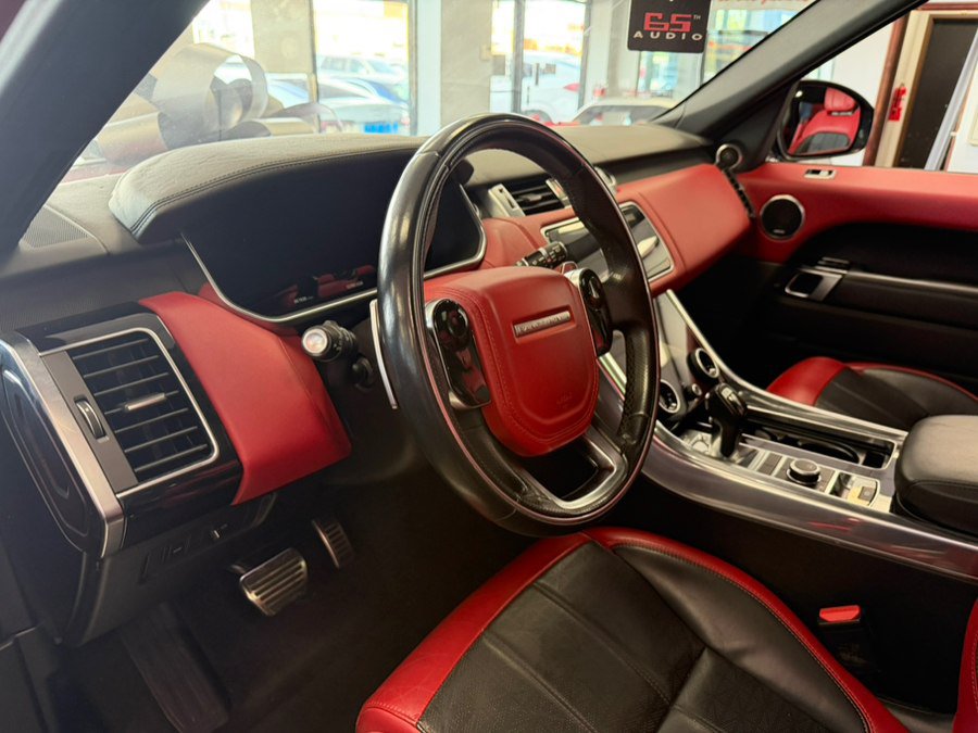 Used 2019 Land Rover Range Rover Sport HSE Dynamic AWD/4WD image 32