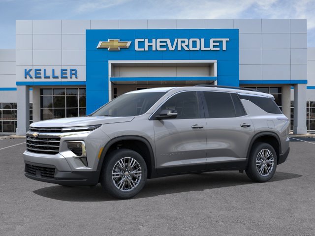 New 2027 Chevrolet Traverse LT w/ Driver Confidence Package FWD image 2
