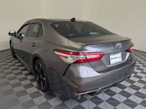 Certified 2020 Toyota Camry XSE FWD image 8