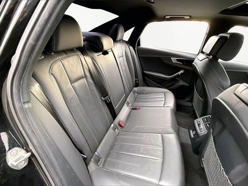 Used 2020 Audi A4 2.0T Premium w/ Convenience Package image 26