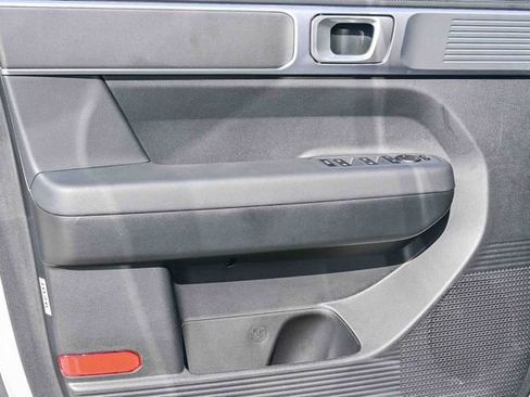 New 2026 Hyundai Santa Fe SE image 22