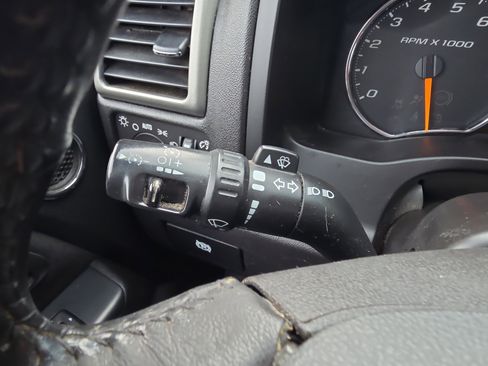 Used 2012 Chevrolet Colorado LT w/ Bodyguard Package image 17