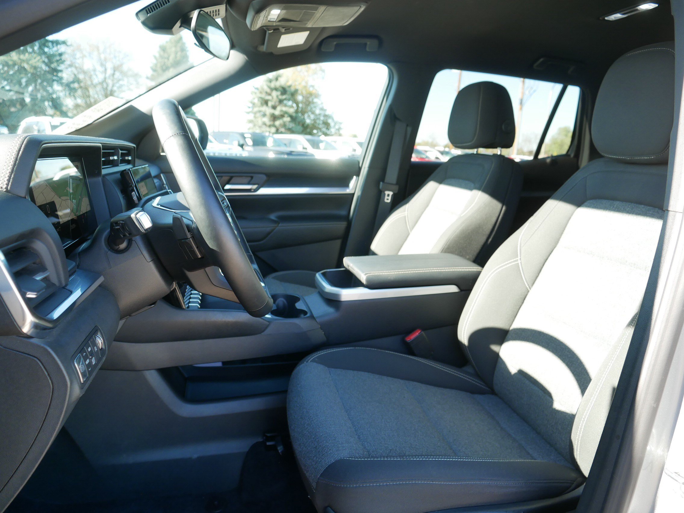 Used 2025 GMC Terrain Elevation AWD/4WD image 33