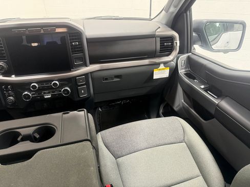 Used 2024 Ford F150 XLT w/ Tow/Haul Package image 32