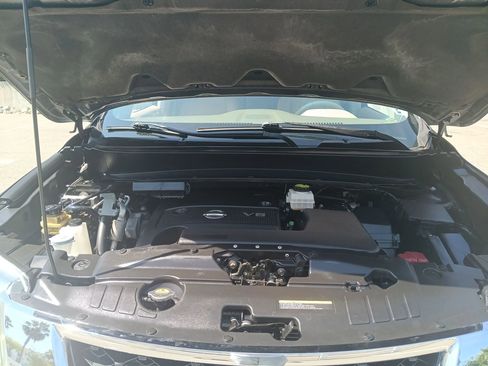 Used 2015 Nissan Pathfinder SL FWD image 26