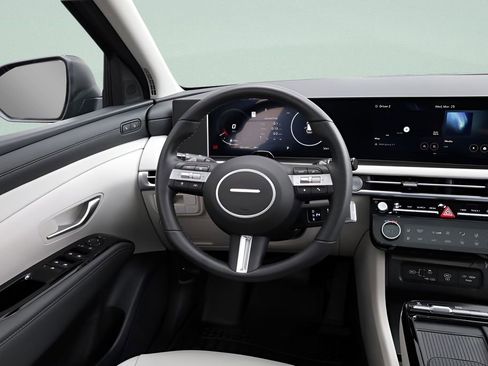 Used 2026 Hyundai Tucson Limited w/ Tow & Go Package image 30