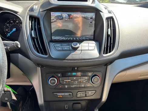 Used 2018 Ford Escape SEL AWD/4WD image 12