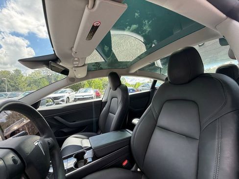 Used 2019 Tesla Model 3 Long Range image 21