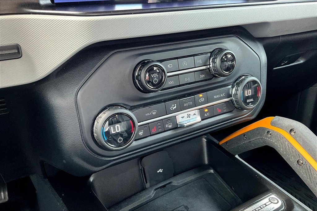 Used 2021 Ford Bronco Badlands AWD/4WD image 15