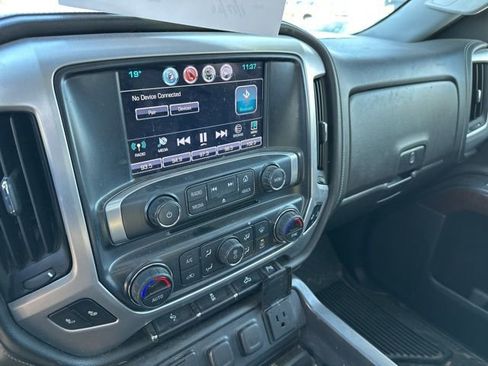 Used 2017 GMC Sierra 1500 SLE w/ SLE Value Package image 11