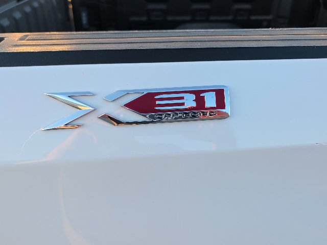 Used 2020 GMC Sierra 1500 SLT w/ SLT Premium Plus Package AWD/4WD image 12