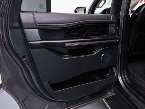 Used 2018 Ford Expedition Max Platinum image 44