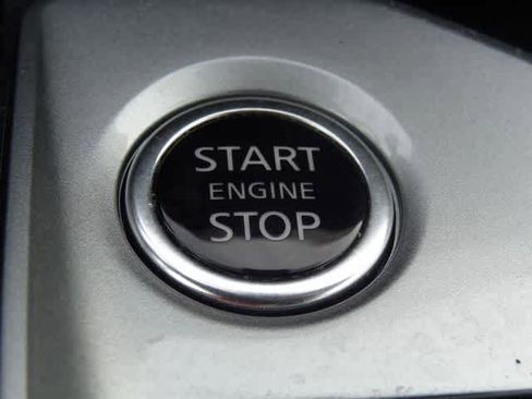 Used 2025 Nissan Altima 2.5 SV FWD image 27