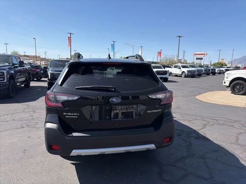 Used 2025 Subaru Outback Limited AWD/4WD image 7
