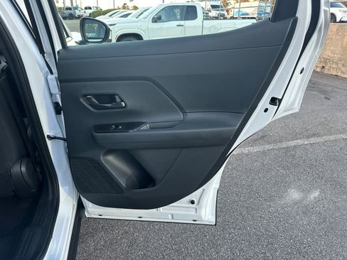 New 2026 Nissan Kicks S image 16