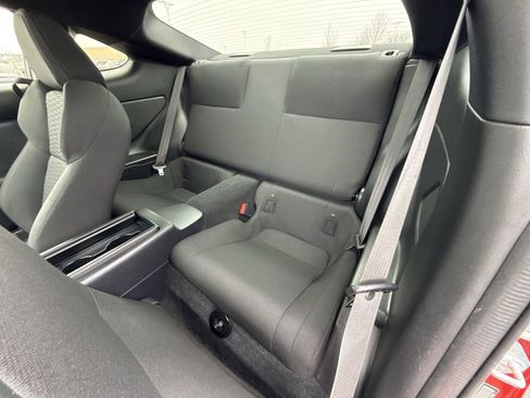 Used 2022 Toyota GR86 image 21