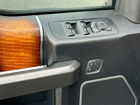 Certified 2017 Ford F150 Limited w/ Trailer Tow Package image 21