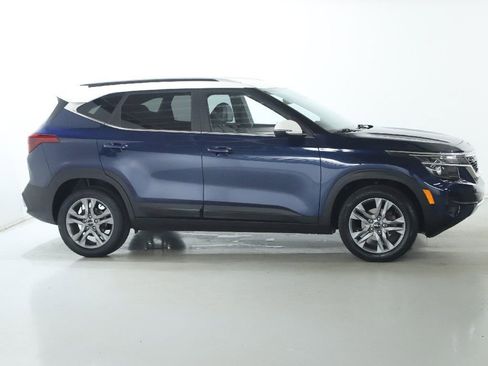 Used 2022 Kia Seltos S image 11