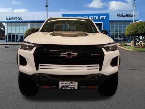 New 2026 Chevrolet Colorado ZR2 image 6