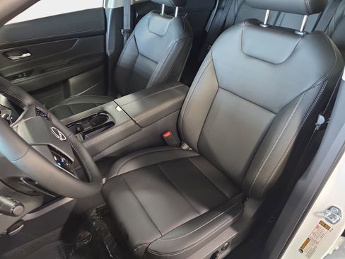 New 2026 Nissan Murano SV image 15