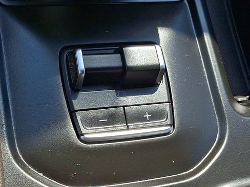 Used 2023 GMC Sierra 1500 Denali AWD/4WD image 25