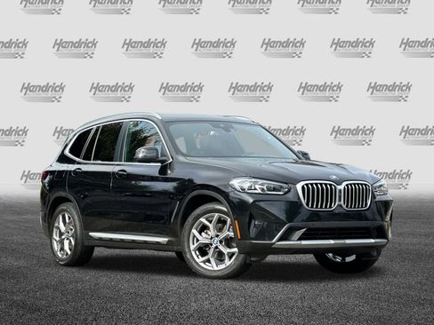 Used 2024 BMW X3 xDrive30i w/ Convenience Package image 2