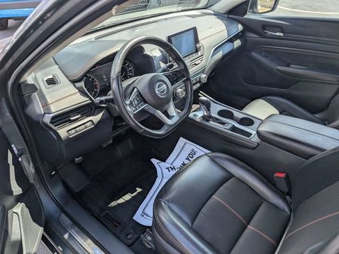 Used 2020 Nissan Altima 2.5 SR FWD image 12