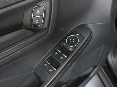 Used 2025 Ford Escape Active AWD/4WD image 28