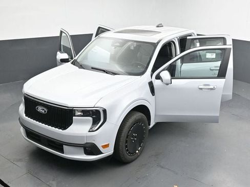 New 2026 Ford Maverick Lobo image 33