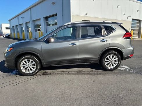 Used 2017 Nissan Rogue SV AWD/4WD image 15