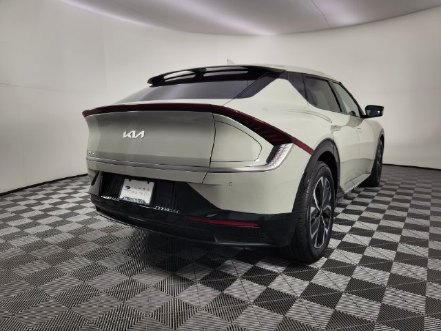 Used 2024 Kia EV6 Wind AWD/4WD image 5