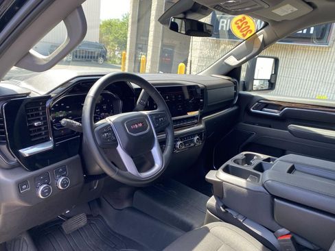 Certified 2025 GMC Sierra 2500 SLE AWD/4WD image 22