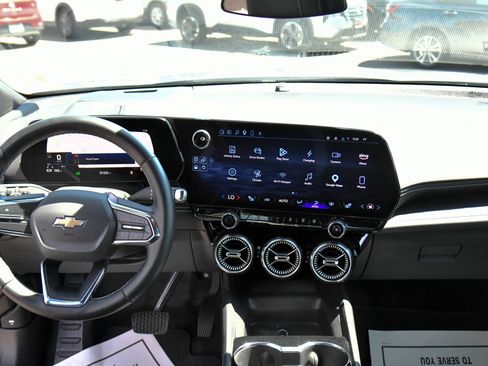 Used 2024 Chevrolet Blazer EV LT AWD/4WD image 44