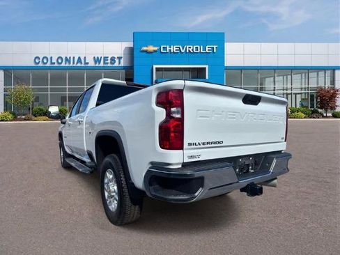 Used 2025 Chevrolet Silverado 2500 LT AWD/4WD image 5