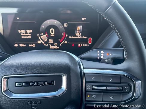 Used 2025 GMC Yukon Denali image 20